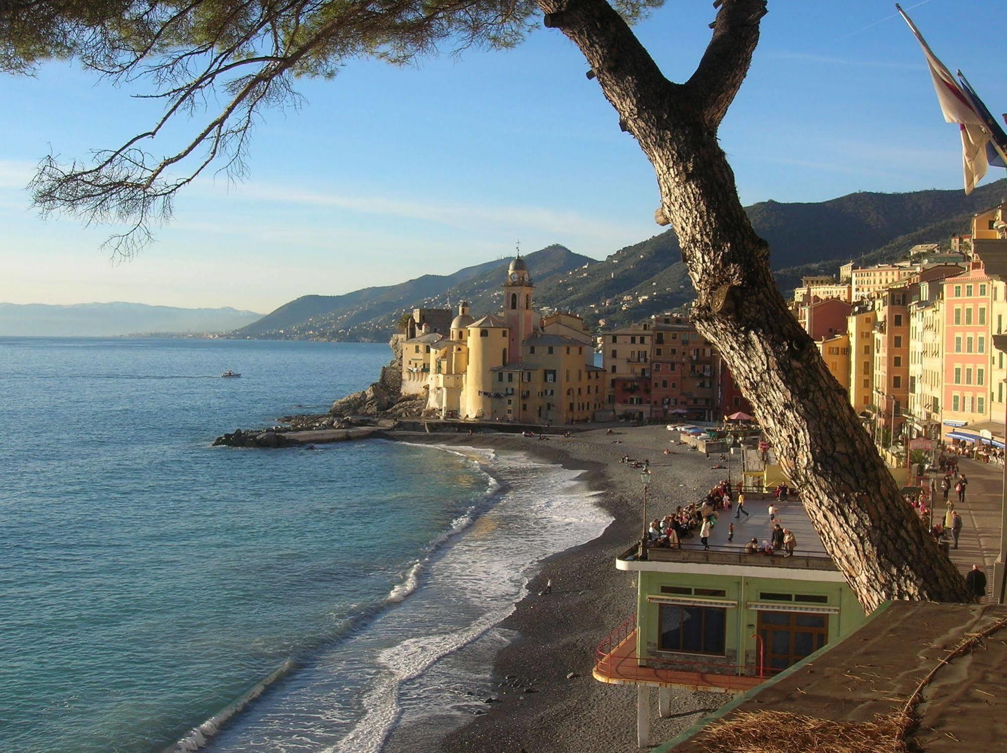 Hotel Casmona Camogli Exterior photo